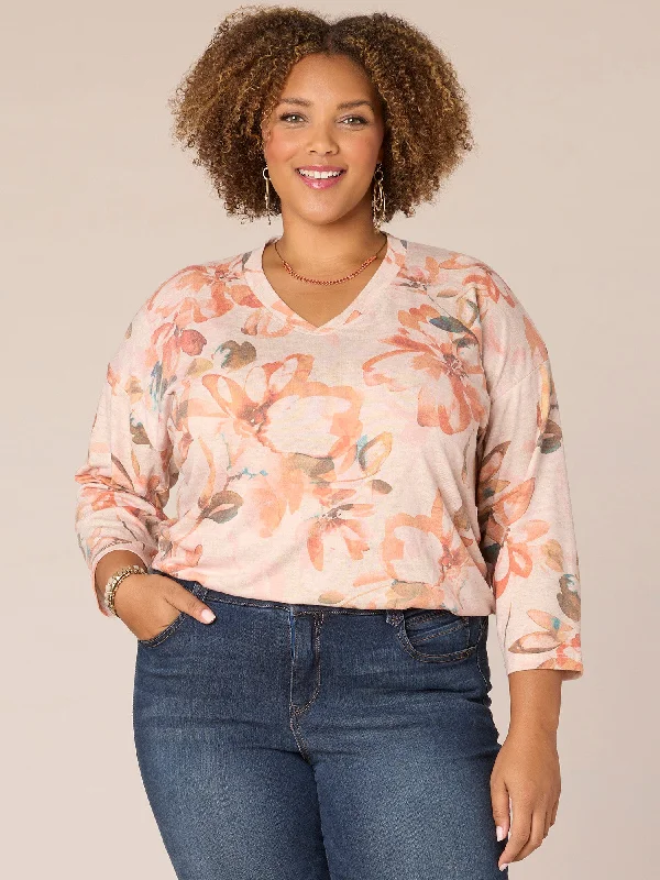 Three Quarter Sleeve Rounded V-Neck Floral Printed Plus Size Knit Top