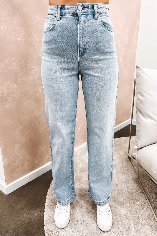 A 94 High & Wide Jean Evie Light Vintage Indigo