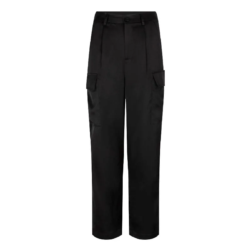 Women’s Outdoor Jackets Sateen Cargo Trousers In Black