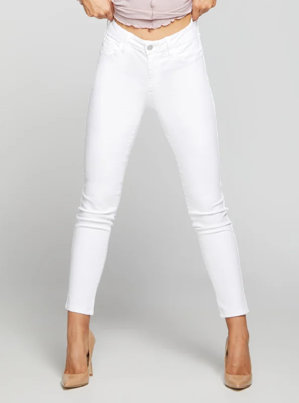 Women’s Workout Clothes Street personality style Mid-Rise Sexy Curve Denim Jeans In Pure White Wash